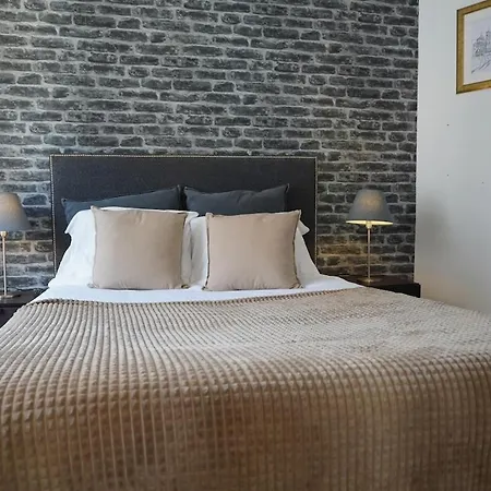 Ola Castelo 7 * Lisboa