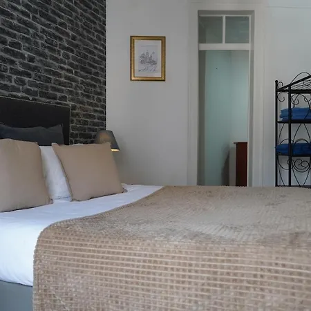 Ola Castelo 7 * Lisboa